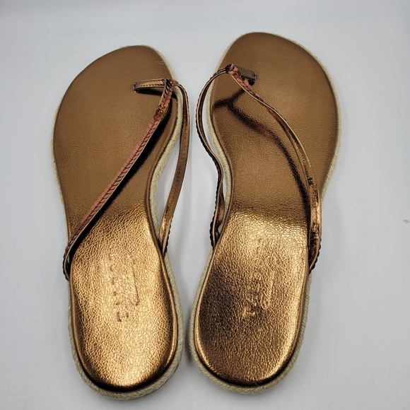 Talbots- Copper Sequence Flip Flops Woman's Size 9M - Picture 2 of 10